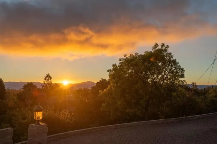 15217 Sobey Road, Saratoga, California 95070 — photo 5