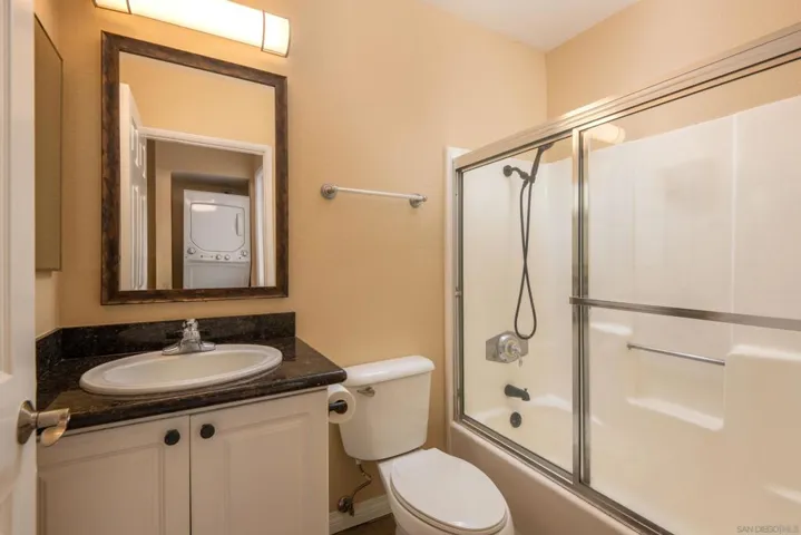 2980 Alta View Dr 202, San Diego, California 92139