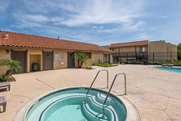 2980 Alta View Dr 202, San Diego, California 92139