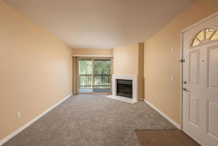 2980 Alta View Dr 202, San Diego, California 92139