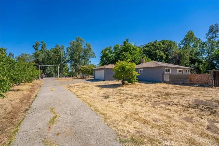 22145 Chase Ave & 3067 Burnham Avenue, Corning, California 96021