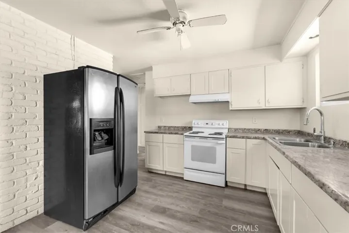 22145 Chase Ave & 3067 Burnham Avenue, Corning, California 96021