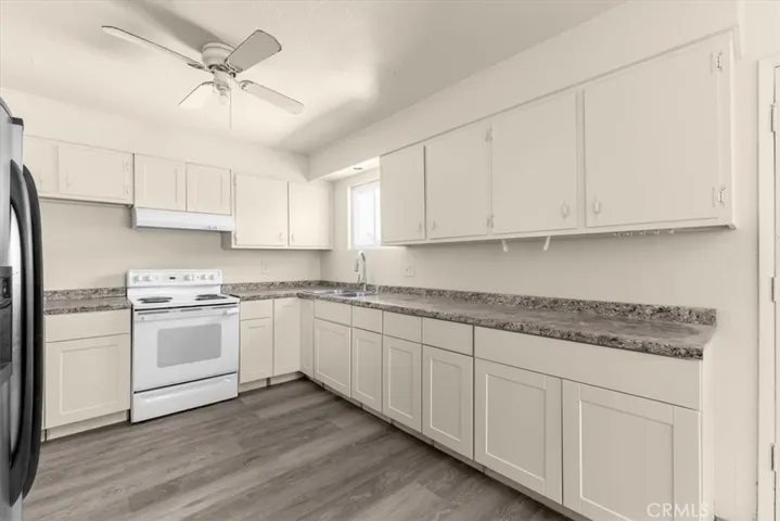 22145 Chase Ave & 3067 Burnham Avenue, Corning, California 96021