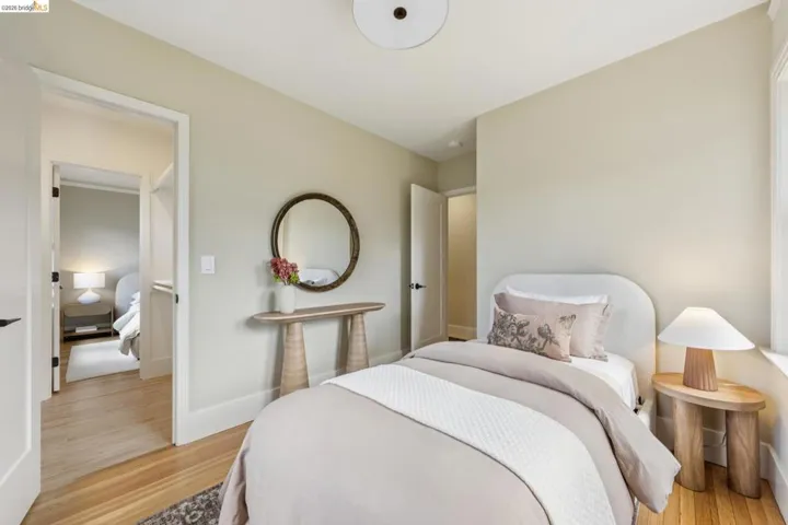 4630 Edgewood Avenue, Oakland, California 94602