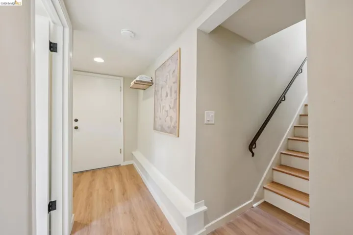 4630 Edgewood Avenue, Oakland, California 94602