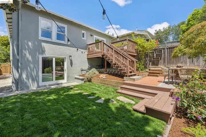 4630 Edgewood Avenue, Oakland, California 94602