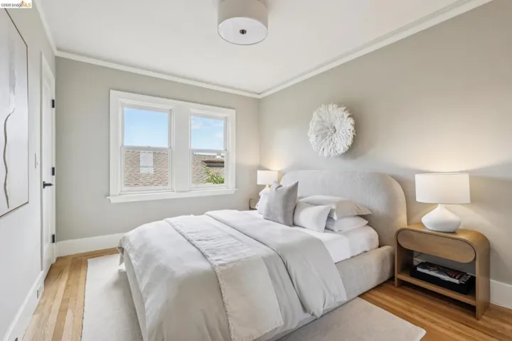 4630 Edgewood Avenue, Oakland, California 94602