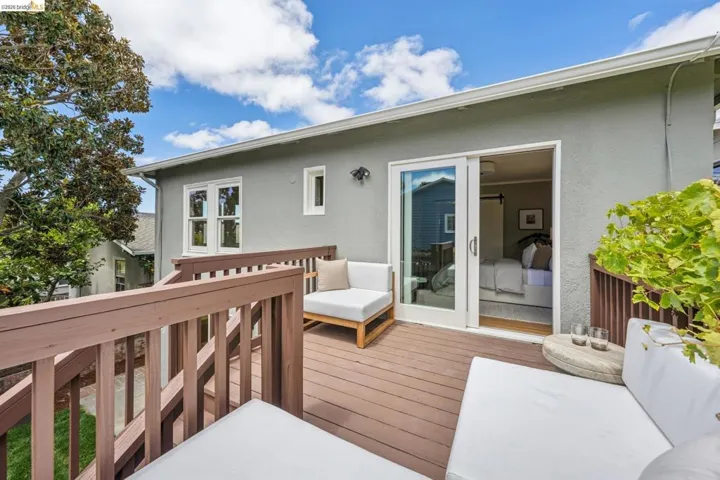 4630 Edgewood Avenue, Oakland, California 94602