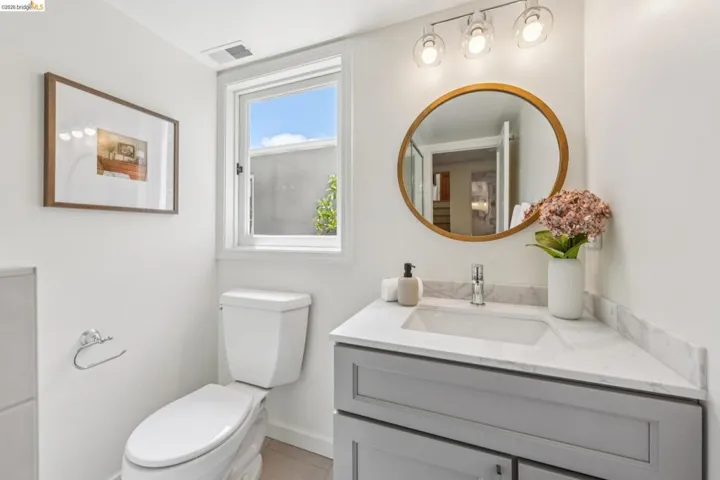 4630 Edgewood Avenue, Oakland, California 94602