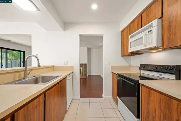 151 Terrace Ct, Hercules, California 94547