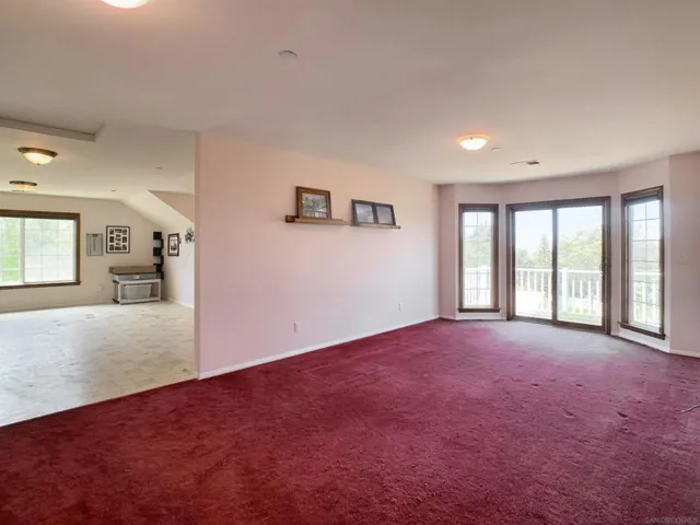 1249 La Cresta Blvd, El Cajon, California 92021