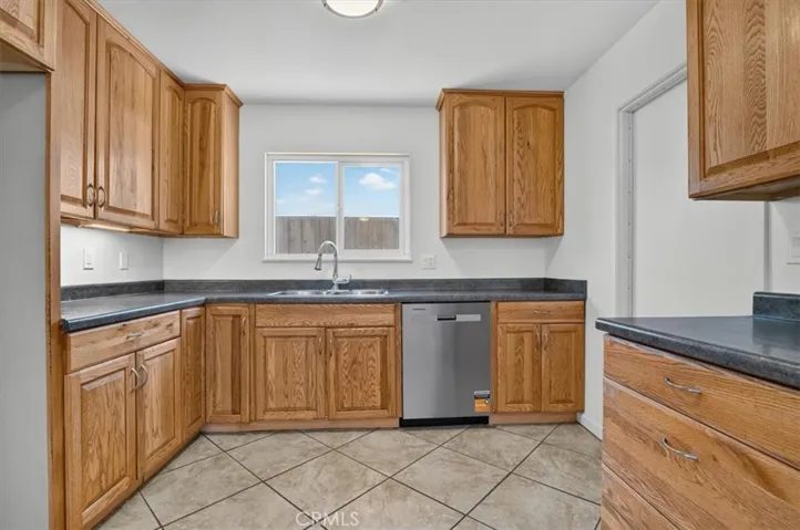316 N W, Lompoc, California 93436
