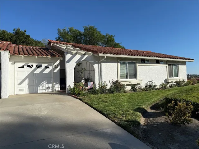 27896 Calle Marin, Mission Viejo, California 92692