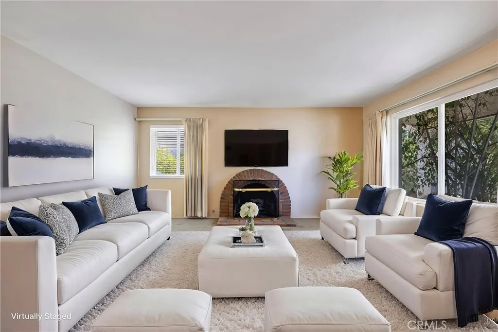 Virtual Staging