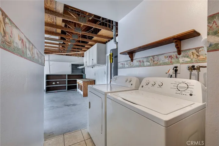 Laundry area in Garage
