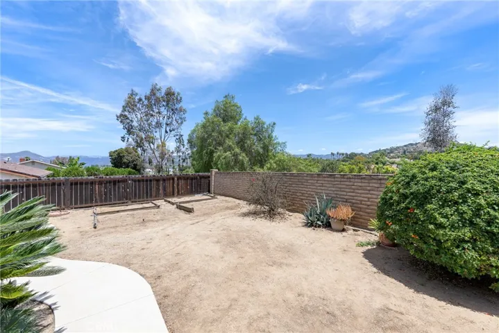 1843 Donalor, Escondido, California 92027
