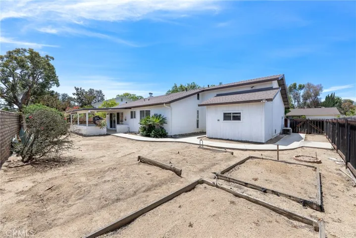 1843 Donalor, Escondido, California 92027