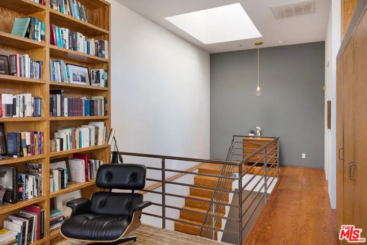 1643 12th Street 2, Santa Monica, California 90404