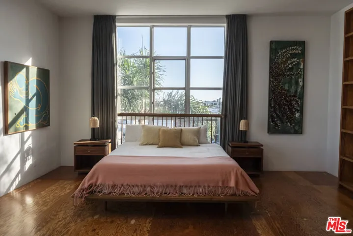1643 12th Street 2, Santa Monica, California 90404