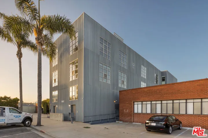 1643 12th Street 2, Santa Monica, California 90404