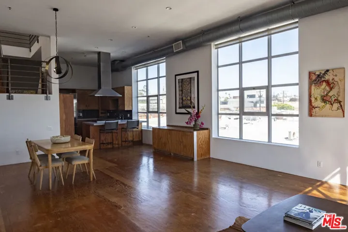 1643 12th Street 2, Santa Monica, California 90404