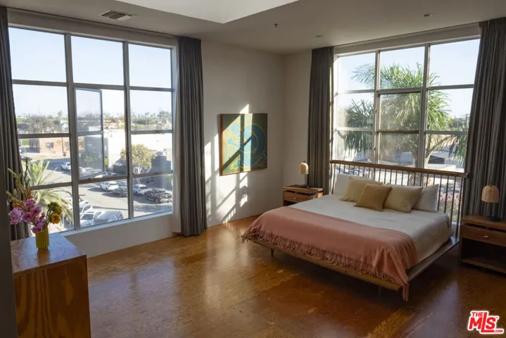 1643 12th Street 2, Santa Monica, California 90404