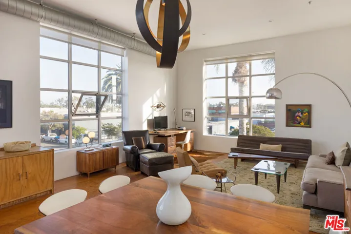 1643 12th Street 2, Santa Monica, California 90404