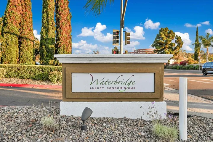 17195 W Bernardo Dr 101, San Diego, California 92127