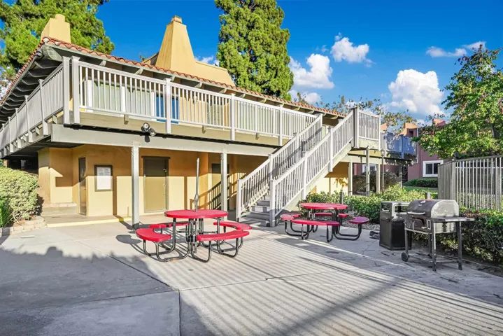 17195 W Bernardo Dr 101, San Diego, California 92127