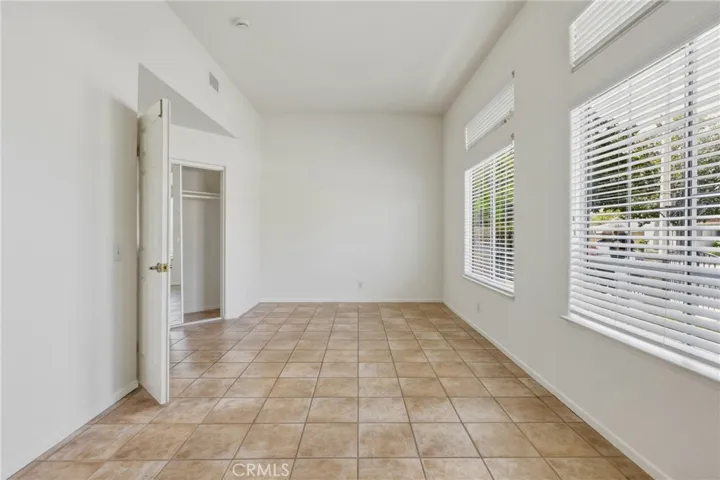 1250 Granite, Hemet, California 92543