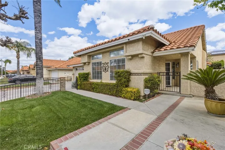 1250 Granite, Hemet, California 92543