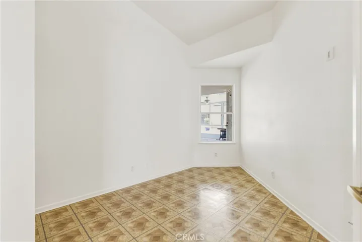 1250 Granite, Hemet, California 92543
