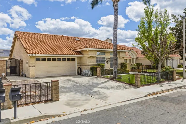 1250 Granite, Hemet, California 92543