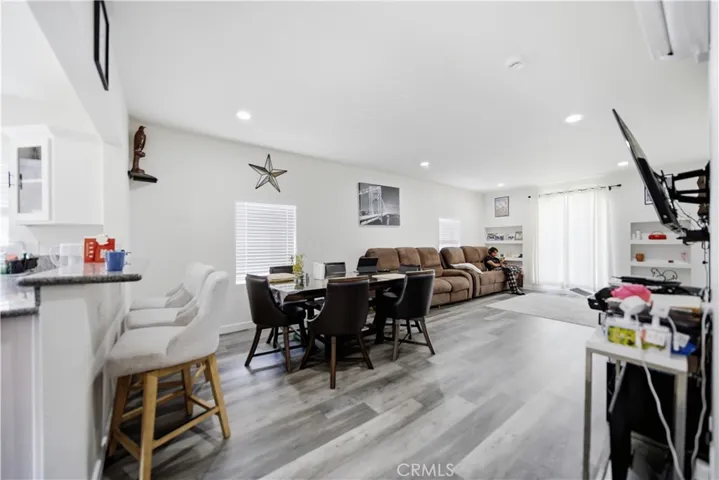 6816 Cerritos Avenue, Long Beach, California 90805