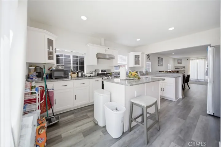 6816 Cerritos Avenue, Long Beach, California 90805