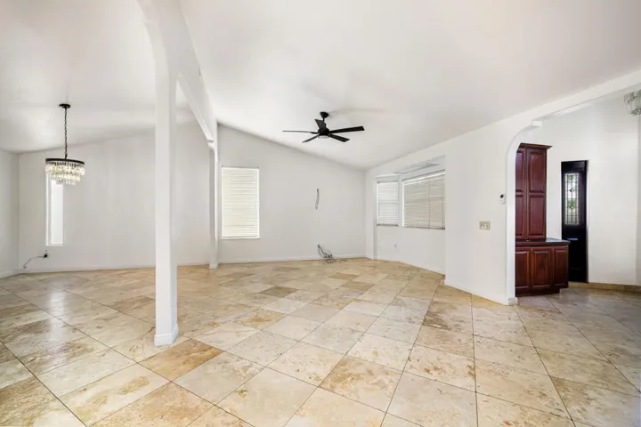 17-web-or-mls-MHDeAnza_OPMG_0726_017