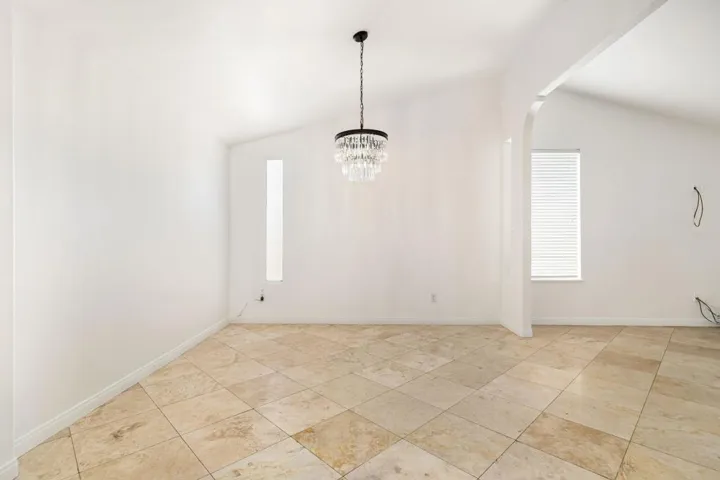22-web-or-mls-MHDeAnza_OPMG_0726_022