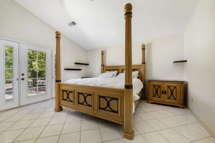 74-web-or-mls-MHDeAnza_OPMG_0726_074