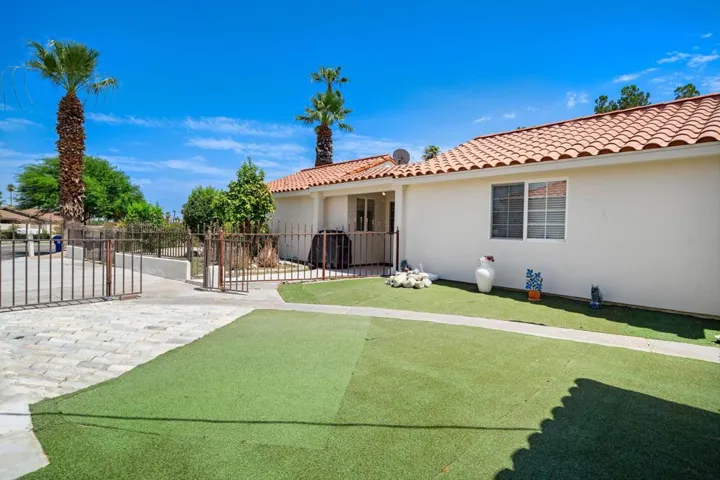 63-web-or-mls-MHDeAnza_OPMG_0726_063