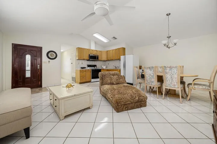 68-web-or-mls-MHDeAnza_OPMG_0726_068