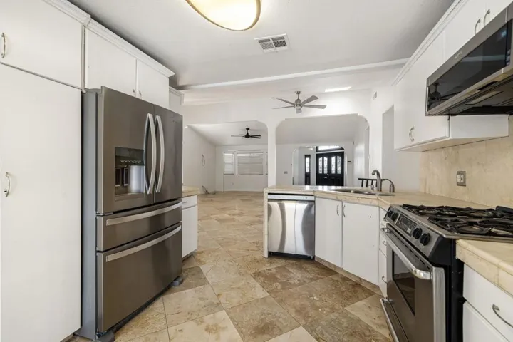 24-web-or-mls-MHDeAnza_OPMG_0726_024