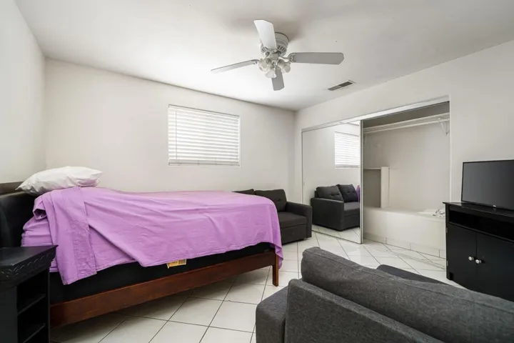 73-web-or-mls-MHDeAnza_OPMG_0726_073