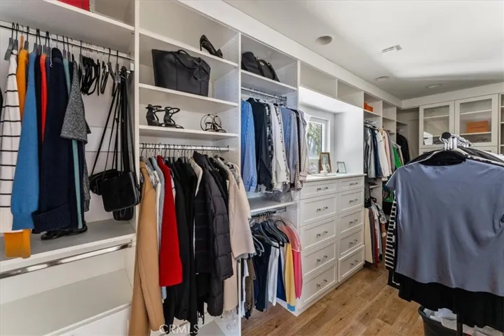 845 Summit Drive, Laguna Beach, California 92651