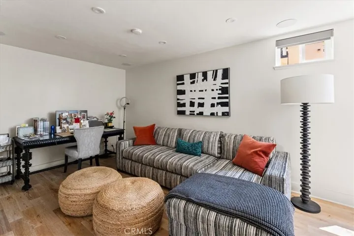 845 Summit Drive, Laguna Beach, California 92651