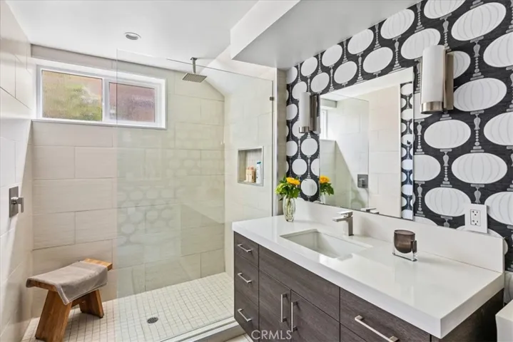 845 Summit Drive, Laguna Beach, California 92651