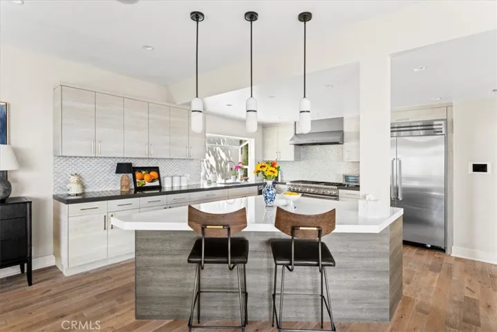 845 Summit Drive, Laguna Beach, California 92651