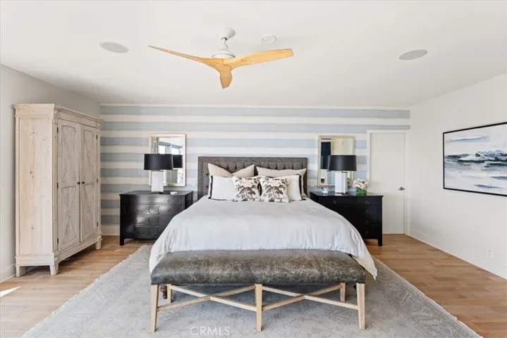 845 Summit Drive, Laguna Beach, California 92651