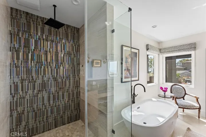 845 Summit Drive, Laguna Beach, California 92651