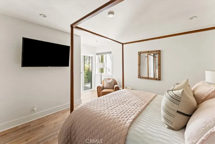 845 Summit Drive, Laguna Beach, California 92651
