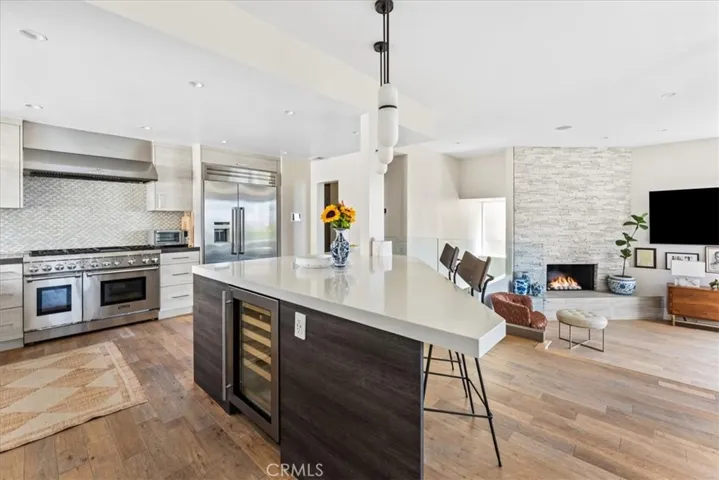 845 Summit Drive, Laguna Beach, California 92651